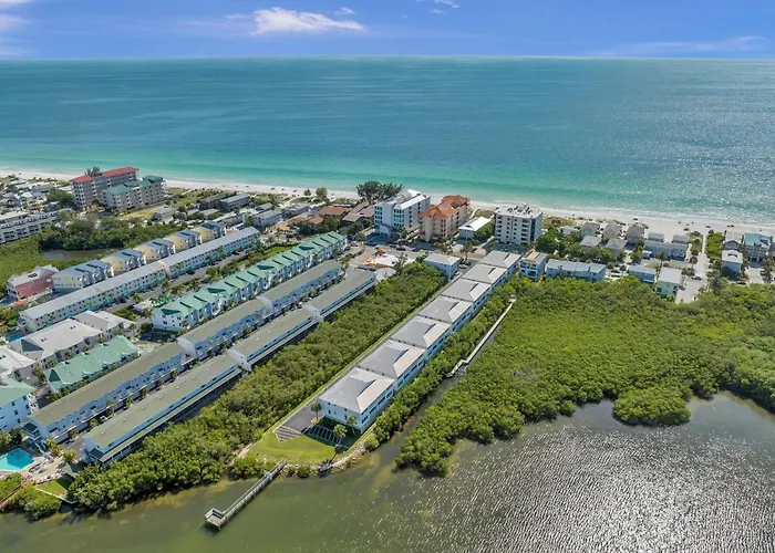 Mariners Pointe 702 Clearwater Beach