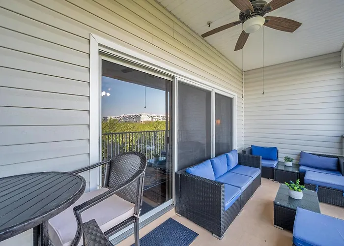 Mariners Pointe 702 Clearwater Beach
