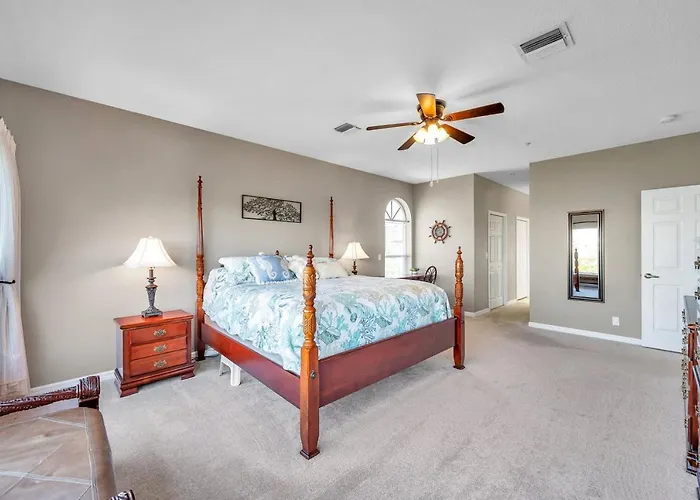 Mariners Pointe 702 Clearwater Beach